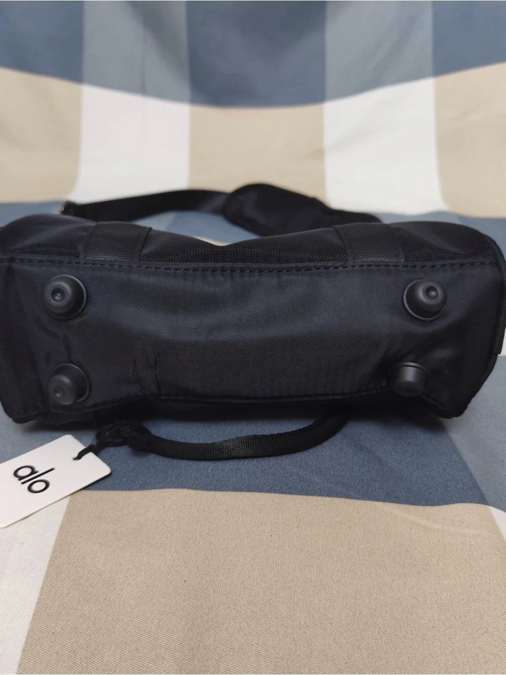 😍ALO Yoga Black Compact Mesh Crossbody Satchel with Adjustable Strap